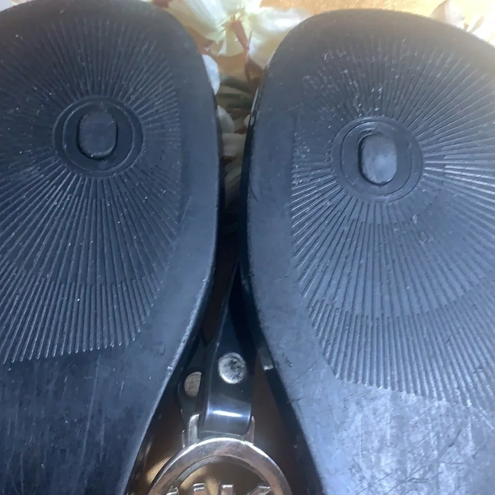 MICHAEL KORS SANDALS